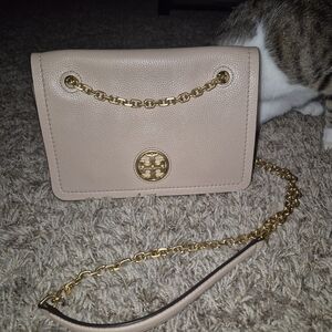 Tory Burch Pebbled Leather Chain Crossbody - Blush